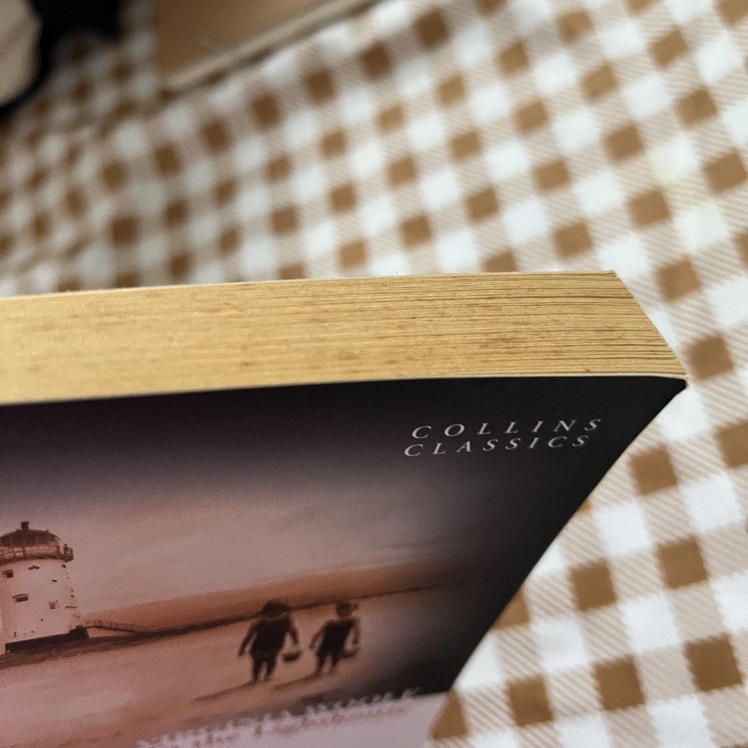 To the Lighthouse - Virginia Woolf (Category: Storybooks) located in Paranaque City. Submitted by mxryll (Listing ID 1444161437, Image 3). Description: very minimal tanning on top edge only, no annotations can give discount on total if getting 2 or more books.