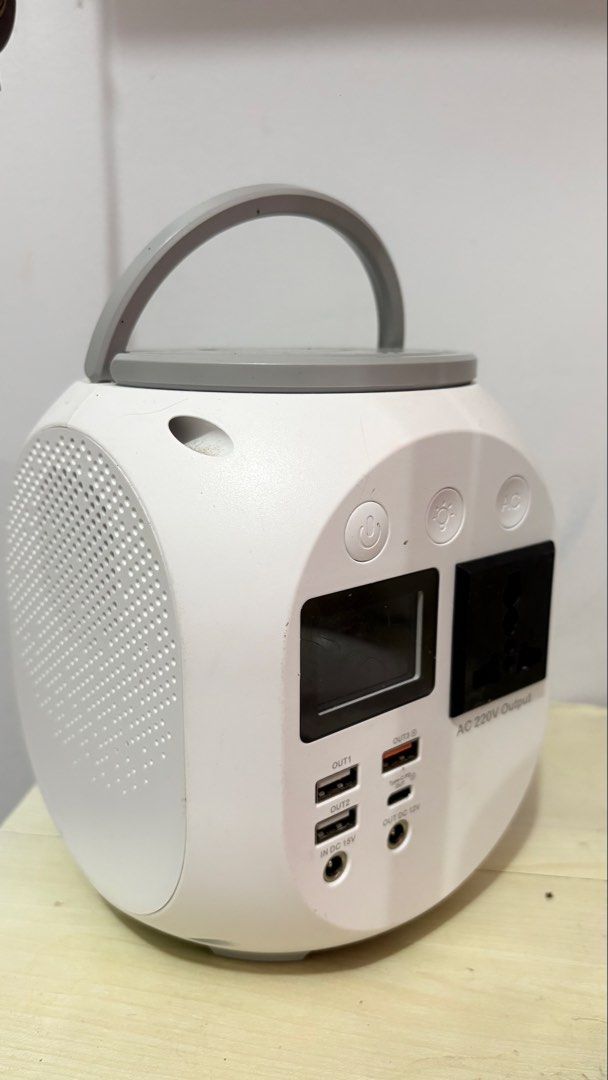 Tylex XP01 (Category: Batteries & Power Banks) located in Quezon City. Submitted by helloipanda (Listing ID 1444149849, Image 3). Description: Key Specifications * Battery Capacity: 45,000mAh (133.2Wh) lithium battery * AC Output: 220V, up to 150W * USB-C Power Delivery: Up to 45W–60W PD (depending on version) * USB Outputs: 3 USB ports * DC Output: 12V/5A * Emergency Light: 3 brightness levels + SOS mode * LED Display: Shows battery status * Saf
