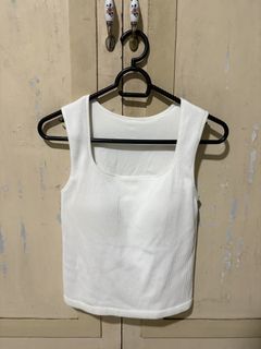 (Category: ) located in . Submitted by pr3l0vedclothes (Listing ID 1444297666, Image 1). Description: .