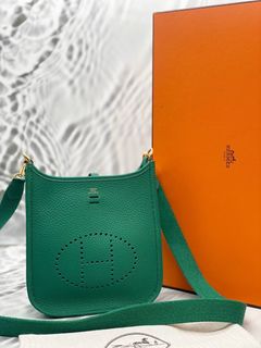 (Category: ) located in . Submitted by redrabbitluxury_singpore (Listing ID 1444152285, Image 1). Description: .