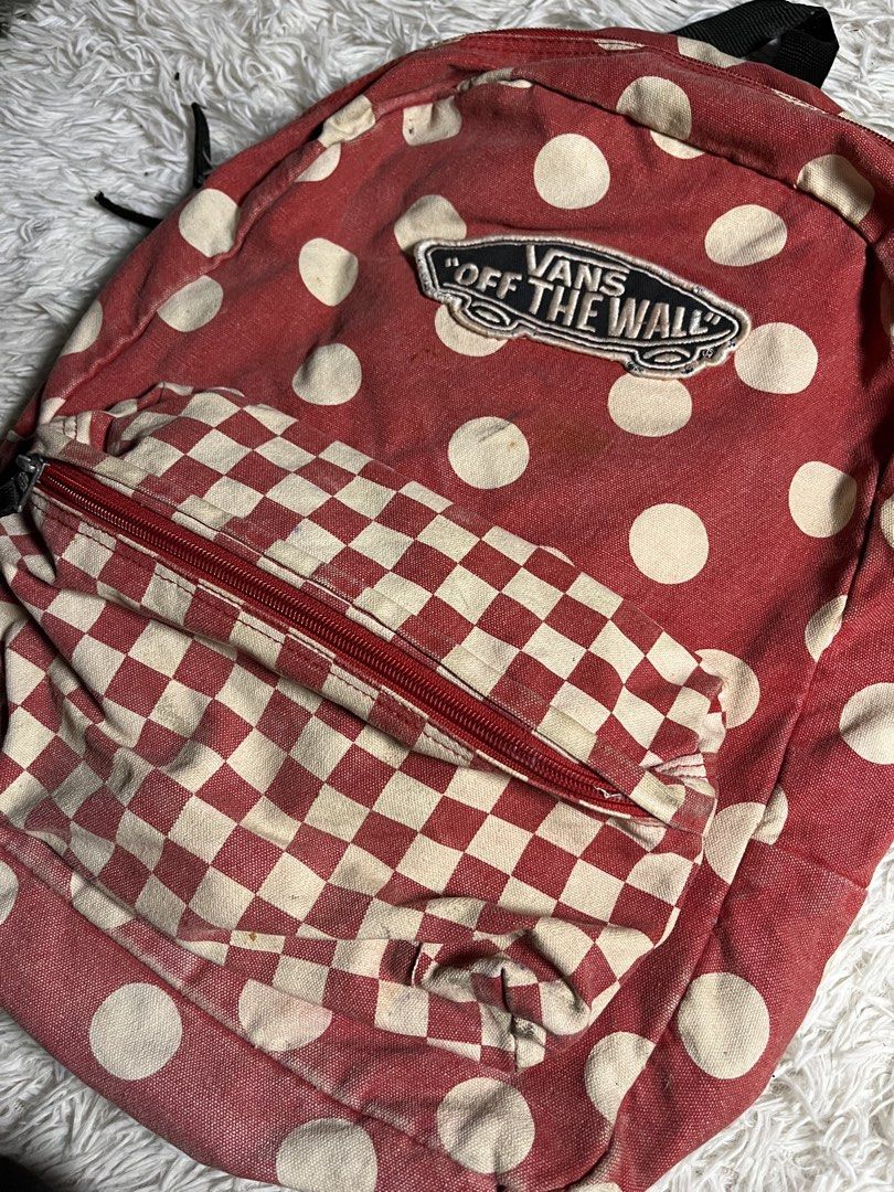 Vans Off The Wall Red Polka Dot Checkerboard Backpack (Category: Backpacks) located in Silang. Submitted by _goodf1nds (Listing ID 1444128323, Image 2). Description: 550+sf All details posted, check nyo bago mag pm Pass sa barat/low baller Loc: Silang, cavite Lalamove, flash or j&t No cod.