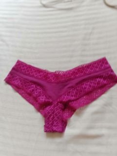 (Category: ) located in . Submitted by luxe1820 (Listing ID 1444193835, Image 1). Description: .