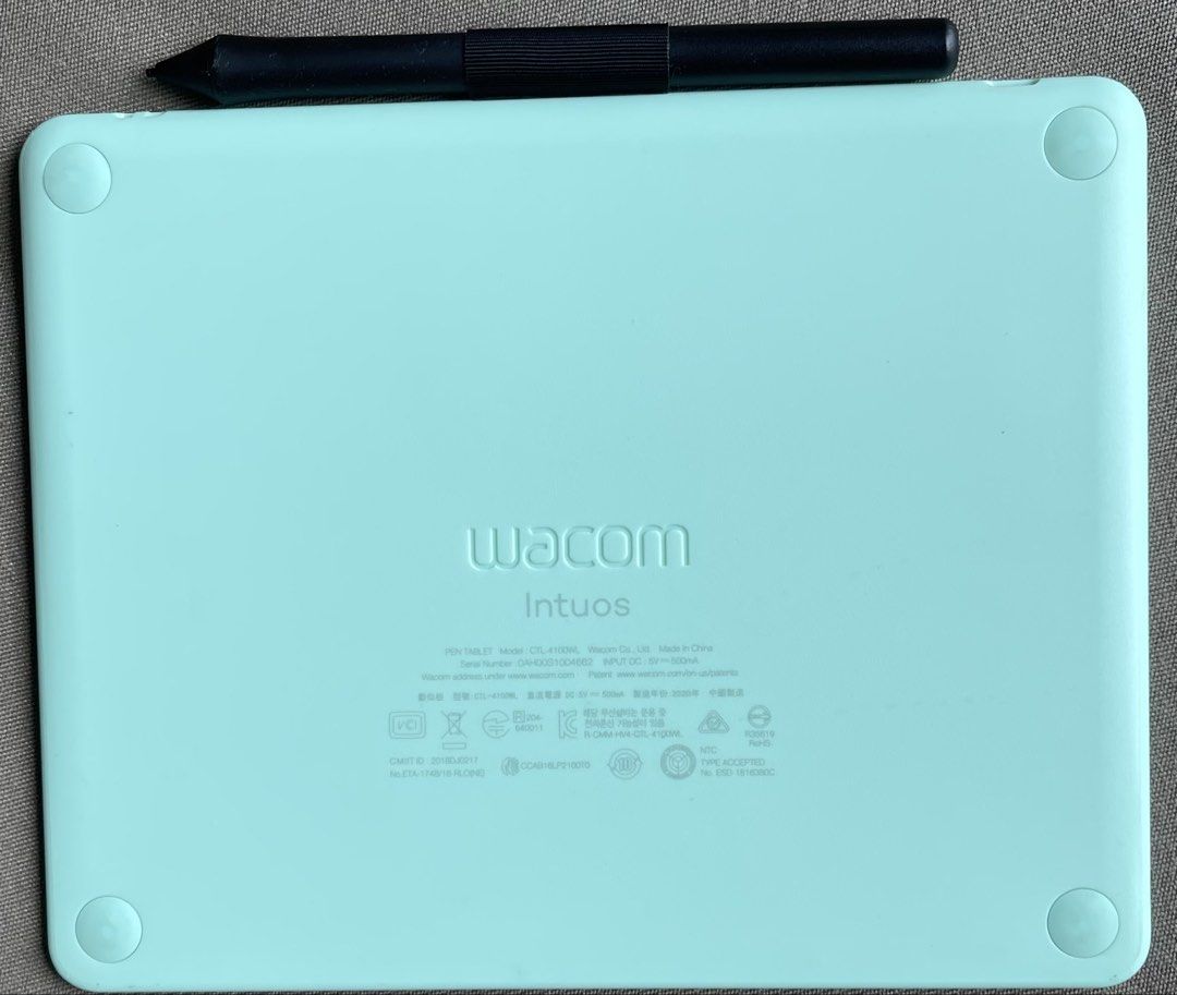 Wacom Intuos Drawing Tablet with Pen488458730760448001