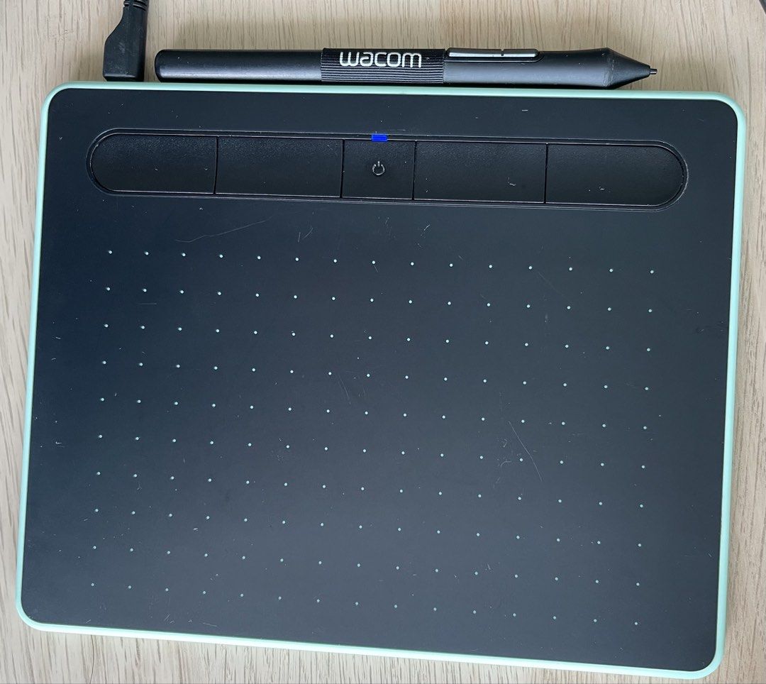 Wacom Intuos Drawing Tablet with Pen488458730760448000