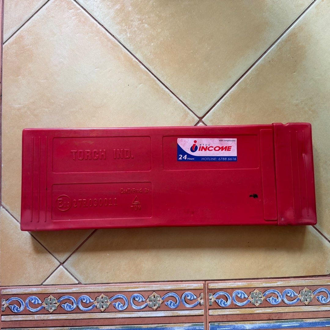 Warning triangle (Category: Tools & Equipment) located in Singapore. Submitted by shopventure (Listing ID 1444200720, Image 1). Description: Self pickup only.