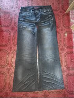 (Category: ) located in . Submitted by thrift_naku (Listing ID 1444241733, Image 1). Description: .