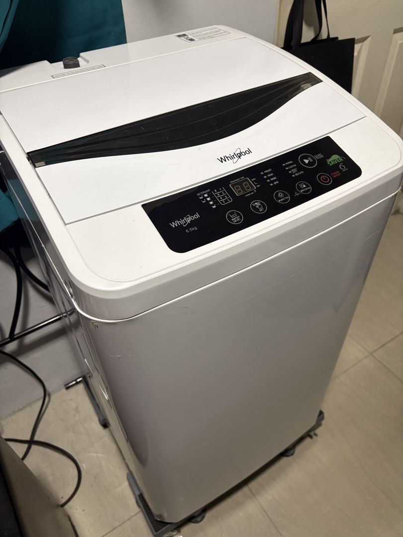 Whirlpool 6.5kg Automatic Washing Machine LFP650WH (Category: Washing Machines and Dryers) located in Pasay City. Submitted by clocloeli (Listing ID 1444214251, Image 3). Description: - Whirlpool Automatic Top-Load Washing Machine - Capacity: 6.5kg - Model: LFP650WH - Condition: Works well - Ideal for: Small to medium households - Features: Easy-to-use controls - Includes: Inlet and drain hoses RFS: Moving Pick up near Pasay Sports Complex FB Har