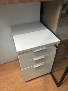 (Category: ) located in . Submitted by woodriceoilsalt (Listing ID 1444164431, Image 1). Description: .