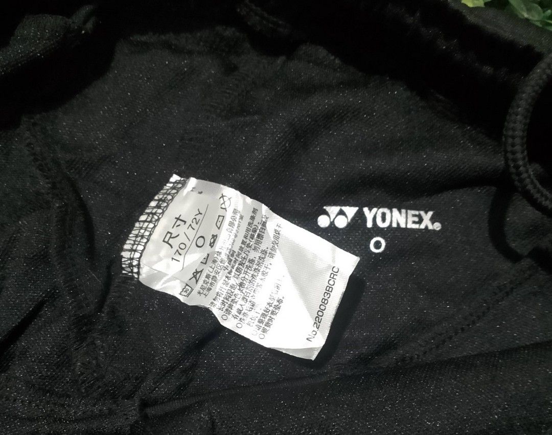 Yonex (Category: Activewear) located in Davao. Submitted by thrifttayo (Listing ID 1444281303, Image 3). Description: Medium Fit W 28-32 L 13 No Issue Excellent-New Condition .