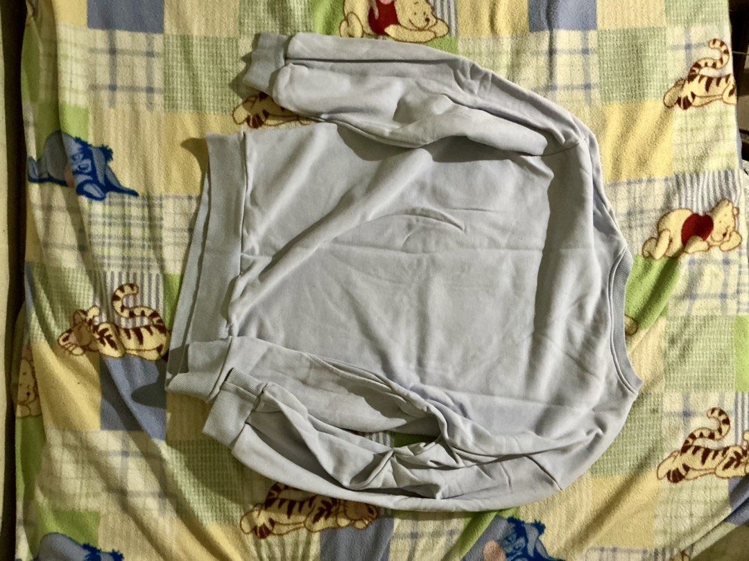 Yosemite Embroidered Light Blue Sweatshirt (Category: Longsleeves) located in Manila. Submitted by irthrift (Listing ID 1444136977, Image 2). Description: - Light blue sweatshirt - Yosemite embroidery with three bears and text - Long sleeves - Crew neck - Comfortable and casual - Ideal for everyday wear.