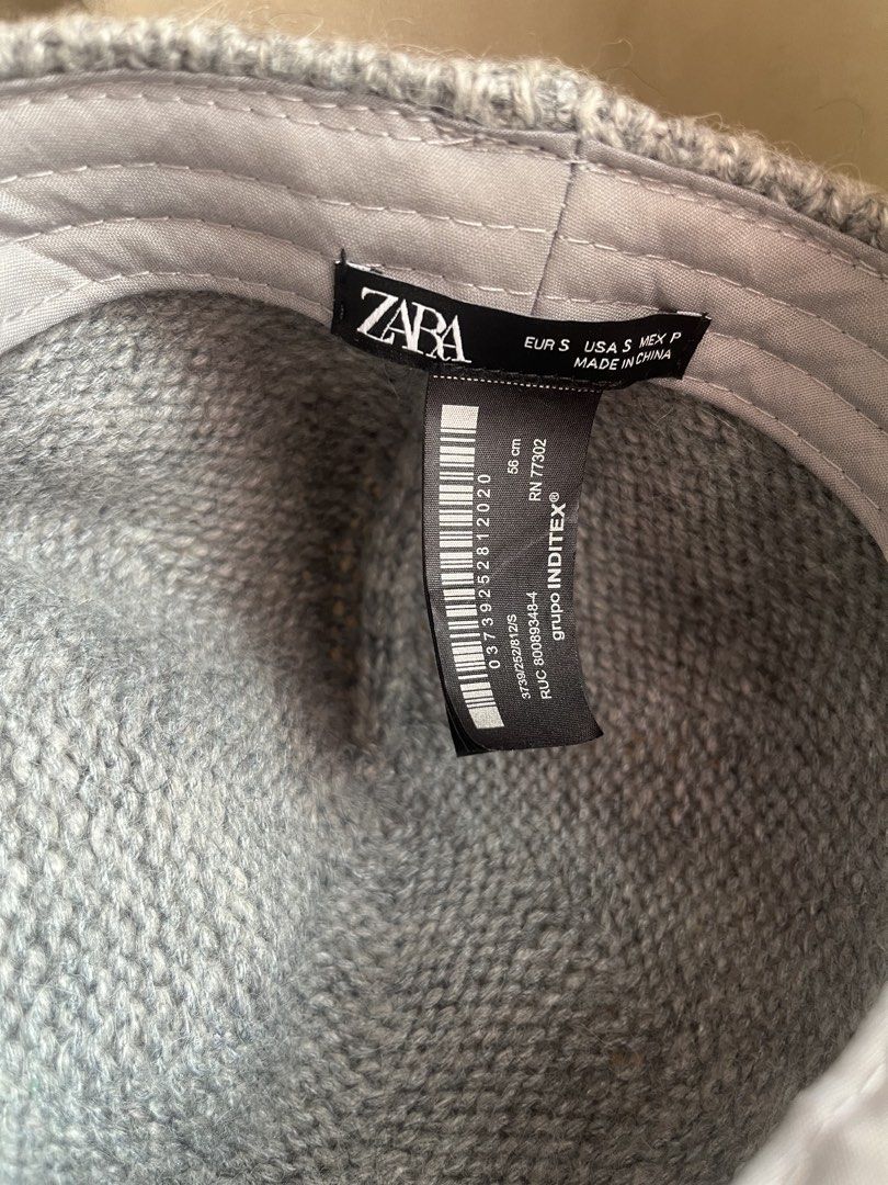 Zara Grey Knit Baseball Cap (Category: Hats & Beanies) located in Dumaguete. Submitted by deklutterfly (Listing ID 1444252203, Image 3). Description: Zara Grey Knit Baseball Cap - Size: S - Soft knit - Perfect for everyday wear, especially cute for cool weather outfits Kindly note: - Ships from Central Visayas - Shipping fee to be calculated depending on recipient's location.