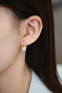 (Category: ) located in . Submitted by veylagems (Listing ID 1444409259, Image 1). Description: .
