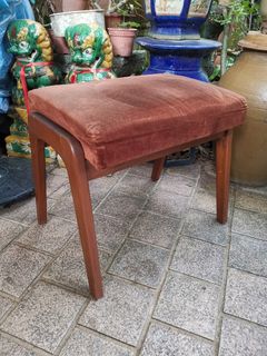 (Category: ) located in . Submitted by SecondHand_Furniture (Listing ID 1444361005, Image 1). Description: .