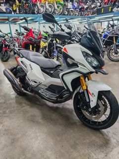(Category: ) located in . Submitted by loois_motor_enterprise (Listing ID 1444336547, Image 1). Description: .
