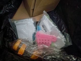 （分類：）位於 。 由 yomet 提交（商品編號 1444371555，圖片 1）。簡介： 。