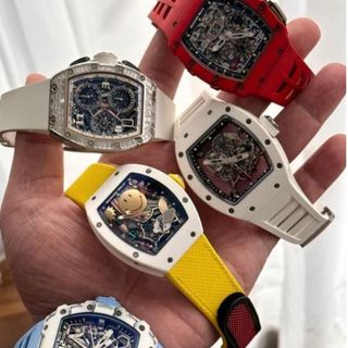 (Category: ) located in . Submitted by buywatch88 (Listing ID 1444326305, Image 1). Description: .