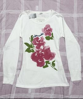 (Category: ) located in . Submitted by lalapine_closet (Listing ID 1444331104, Image 1). Description: .