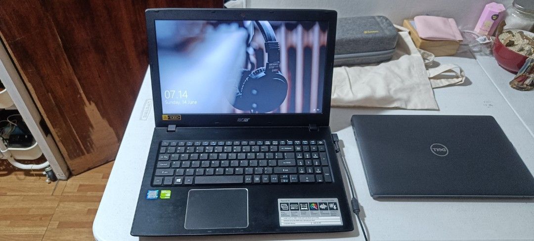 Acer Aspire E 15 ES-575G-52DA Laptop (Category: Laptops & Notebooks) located in Manila. Submitted by naldsais.ron (Listing ID 1444448529, Image 3). Description: - Acer Aspire E 15 Laptop - Intel Core i5-7200U processor (up to 3.10GHz) - NVIDIA GeForce 940MX graphics (2GB VRAM) - 4GB DDR4 RAM - 1TB Hard Drive (HDD) - USB 3.1 Type-C port - Ideal for everyday use and business - Comes with charger and pouch. .