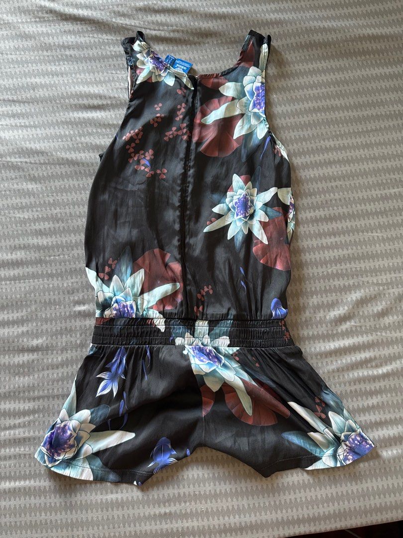 Adidas Floral Print Romper Jumpsuit (Category: Rompers) located in Taguig. Submitted by idekman (Listing ID 1444343431, Image 3). Description: .