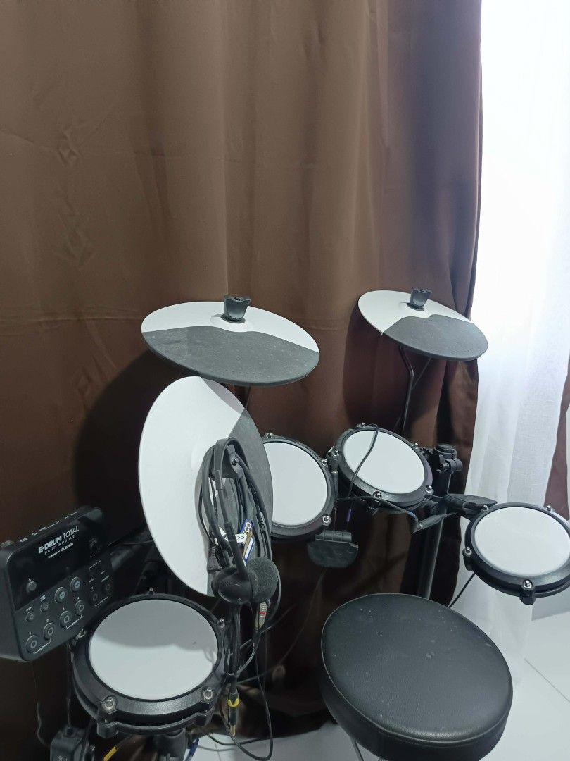 Alesis DM Lite Electronic Drum Kit (Category: Musical Instruments) located in Manila. Submitted by jamech_17 (Listing ID 1444419819, Image 2). Description: - Alesis DM Lite electronic drum kit - Includes drum pads, cymbals, kick pedal, -hat pedal - Comes with drumsticks and headphones - All cables and module are included - Ideal for practice or learning to play - Ready to play right out of the box!.