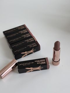(Category: ) located in . Submitted by shop___preloved (Listing ID 1444315309, Image 1). Description: .