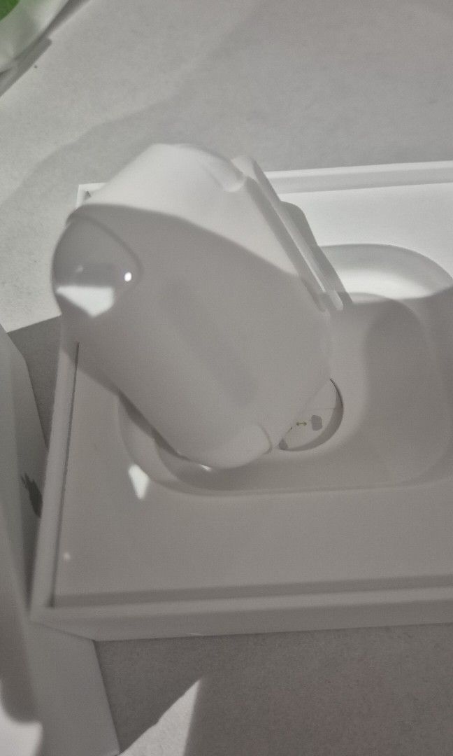 Apple Earbuds Pro 2486383855695319043