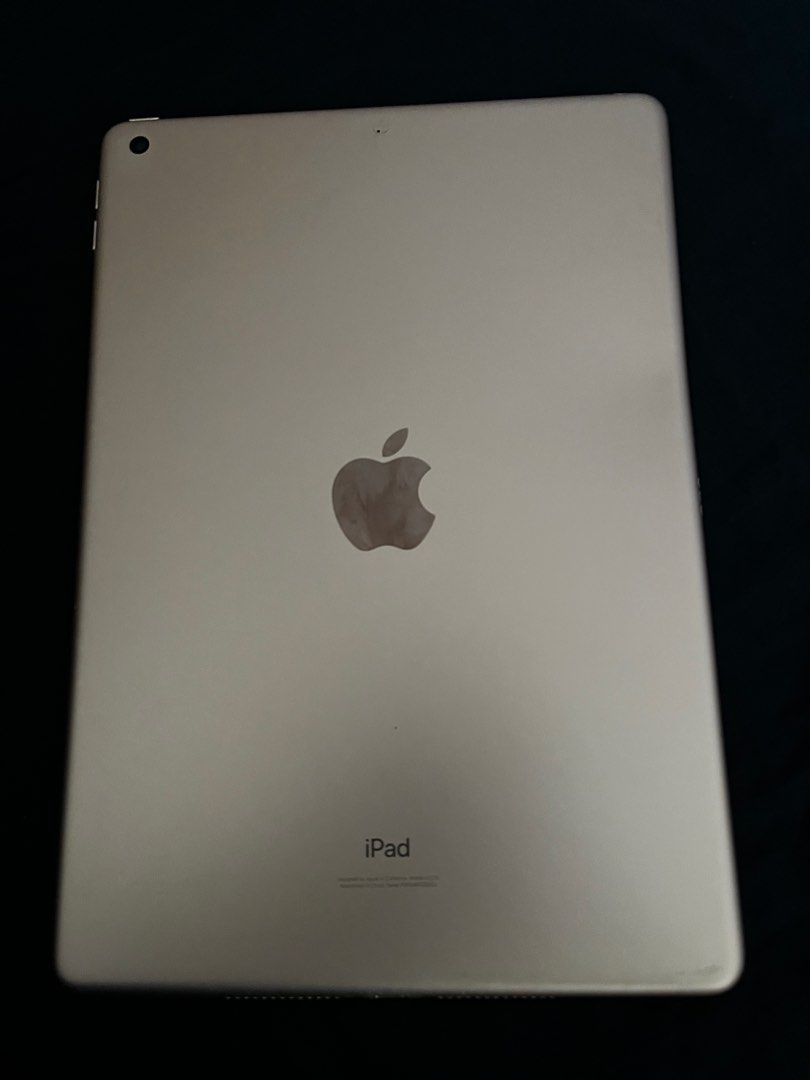 (Category: iPad) located in Singapore. Submitted by qwertyyop (Listing ID 1444403175, Image 2). Description: Selling an iPad 8th generation (no charger or cable , will charge full before passing over) 128GB of storage. Color: Rose Gold Runs on Ipad Os version 18.3.1 No box. Works great no scratches, dents or cracks. still has the screen protector on but no case. .