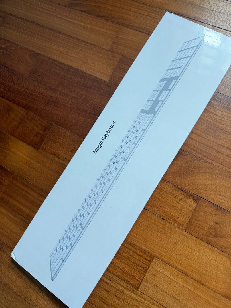 Apple Magic Keyboard with Numeric Keypad A1841484821154441482240