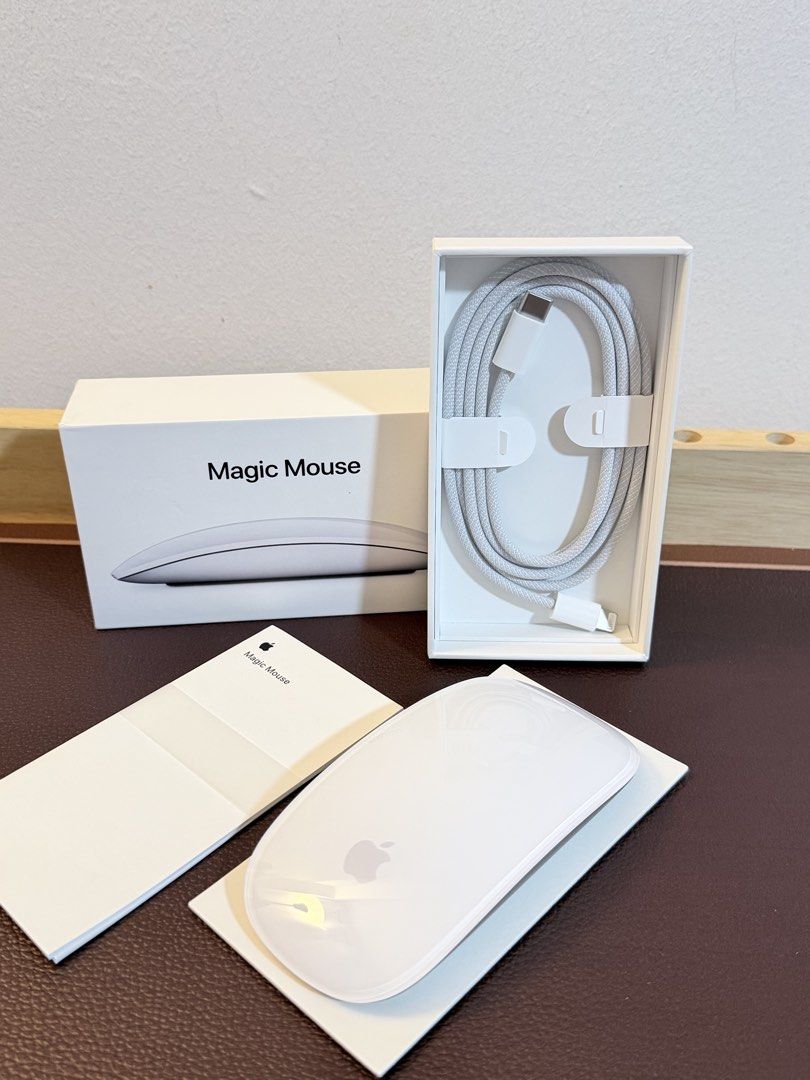 Apple Magic Mouse484833431043461120