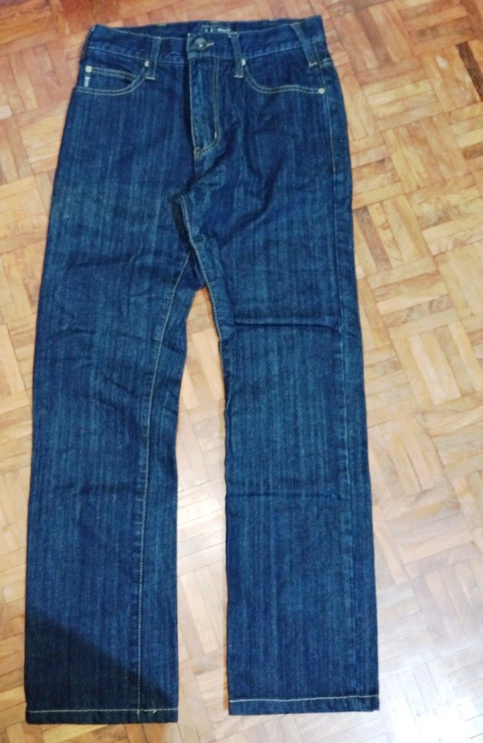 Armani Jeans Dark Wash Denim Jeans Size 28 (Category: Jeans) located in San Fernando. Submitted by kristhriftshop13 (Listing ID 1444438607, Image 1). Description: - Armani Jeans dark wash denim - Size 28 waist - Button fly closure - Classic five-pocket styling - Made in China - Ideal for everyday wear.