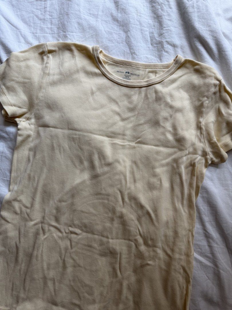 Assorted Brandy AUTHENTIC (Category: Blouses) located in Singapore. Submitted by natattackmack (Listing ID 1444393637, Image 6). Description: All clothes are authentic, some slightly more worn than others. Feel free to PM for more details/about sizing and pricing. More discounts when you buy more. Meet ups at Somerset only..