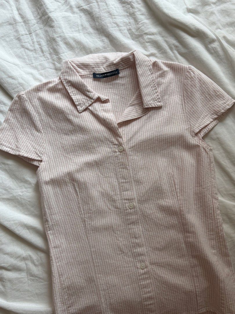 Assorted Brandy AUTHENTIC (Category: Blouses) located in Singapore. Submitted by natattackmack (Listing ID 1444393637, Image 1). Description: All clothes are authentic, some slightly more worn than others. Feel free to PM for more details/about sizing and pricing. More discounts when you buy more. Meet ups at Somerset only..
