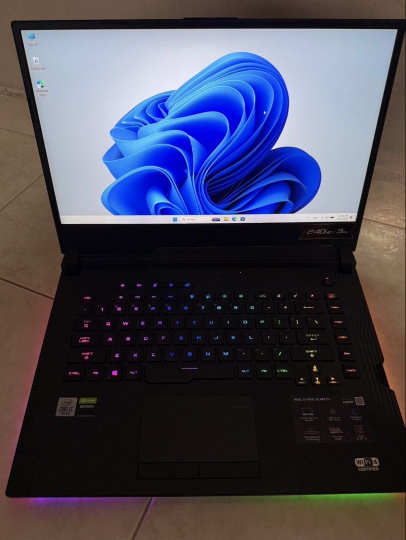 Asus ROG Strix Scar 15 2020484964643688294404