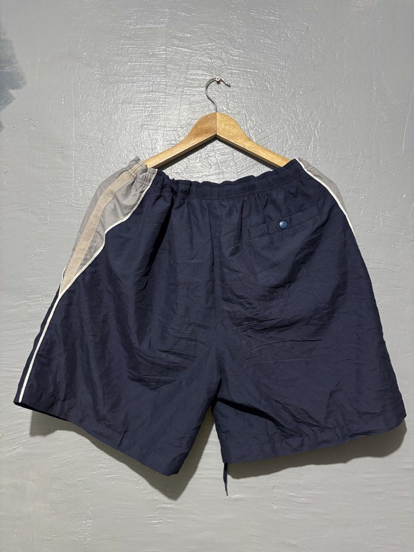 basketball wilson shorts 2xl (Category: Shorts) located in Cavite. Submitted by playerscollection (Listing ID 1444478279, Image 2). Description: Basketball wilson shorts 2xl size ₱450 only .