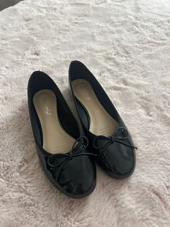(Category: ) located in . Submitted by 5ftshop (Listing ID 1444307482, Image 1). Description: .