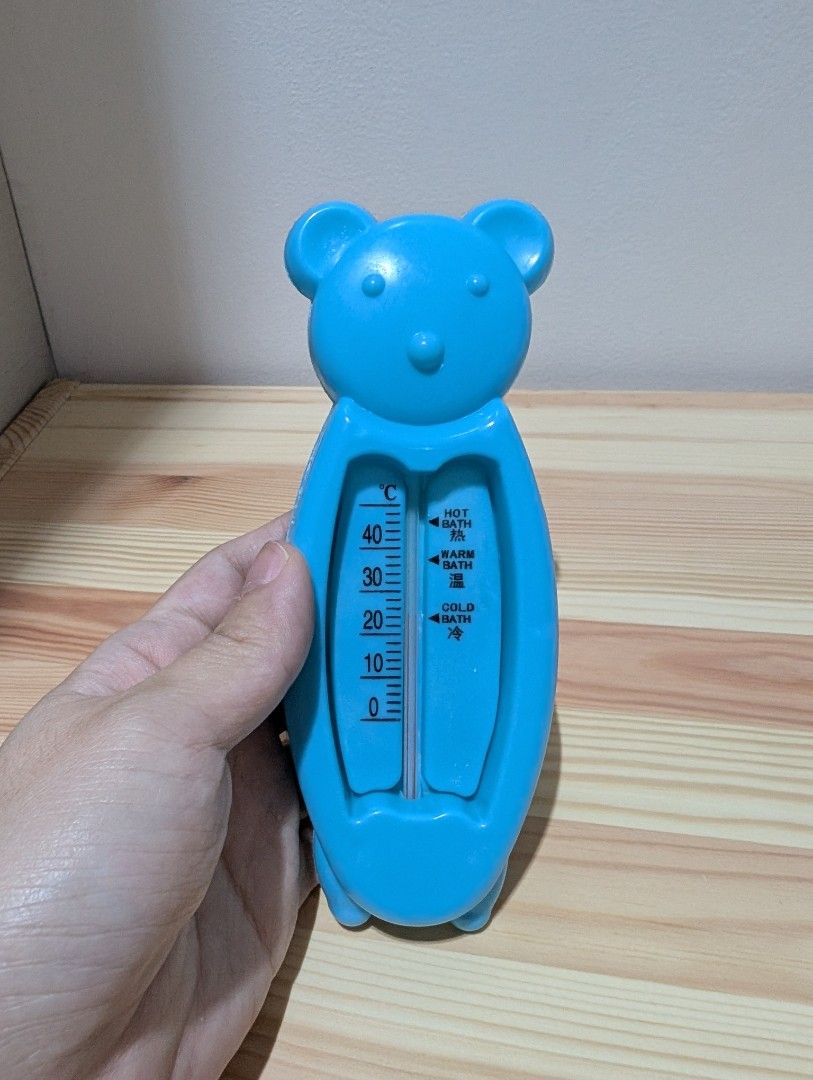 Blue Bear Baby Bath Thermometer for Water Temperature (Category: Bathtub & Bath Accessories) located in Manila. Submitted by coolshark888 (Listing ID 1444333839, Image 1). Description: FREE ITEM IF YOU BUY ANY OTHER ITEM FROM ME. - Cute blue bear design - Easy water temperature check for baby baths - Clear markings: 'Hot Bath', 'Warm Bath', 'Cold Bath' - Includes Celsius markings - Built-in hook for convenient hanging - Ensures the perfect water 