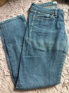 (Category: ) located in . Submitted by thriftdive (Listing ID 1444350001, Image 1). Description: .