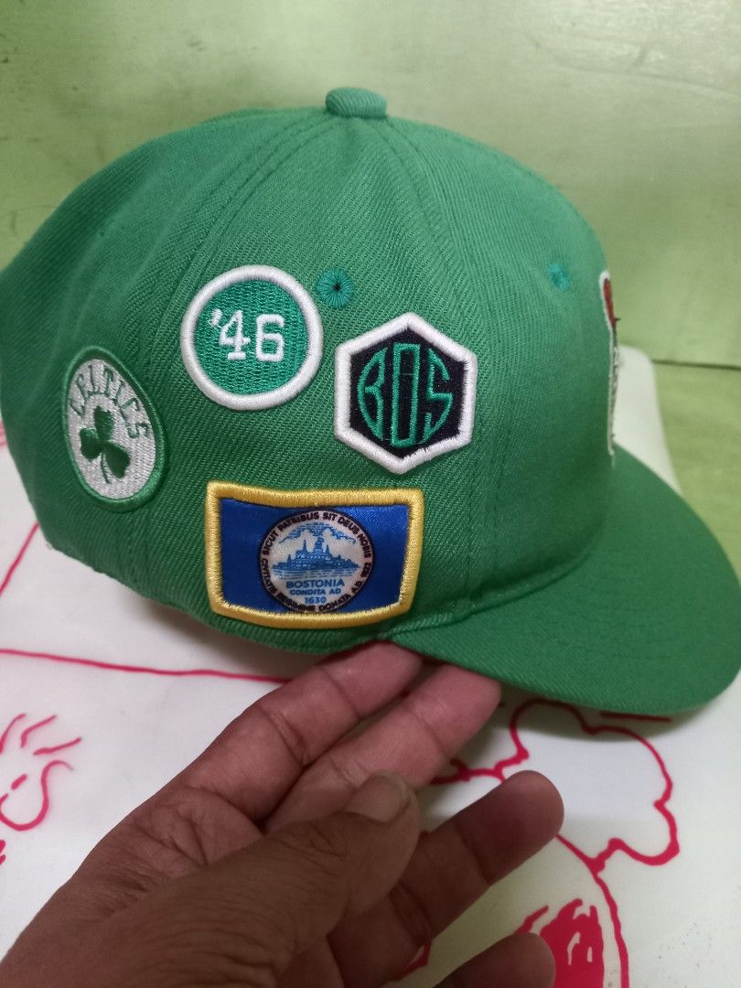 BOSTON CELTICS SNAPBACK CAP MITCHELL AND NESS (Category: Activewear) located in Manila. Submitted by cristobalc40322 (Listing ID 1444320916, Image 2). Description: VERY GOOD CONDITION NO ANYDAMAGE NO ANYSTAIN NO PINHOLE NO SCRATCHES NO FLAWS REGULAR SIZE CAP LOCATION: QUEZON CITY BATASAN DSWD AREA IF MEET UP.
