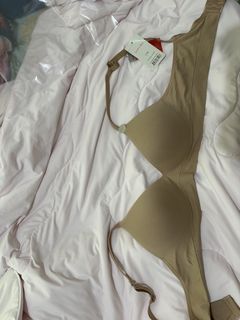 (Category: ) located in . Submitted by genki07 (Listing ID 1444423570, Image 1). Description: .