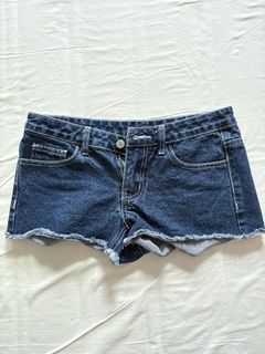 (Category: ) located in . Submitted by hokkaidomilk. (Listing ID 1444384766, Image 1). Description: .