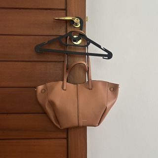 (Kategori: ) berada di . Dikirim oleh secondcut (ID iklan 1444358559, Gambar 1). Deskripsi: .