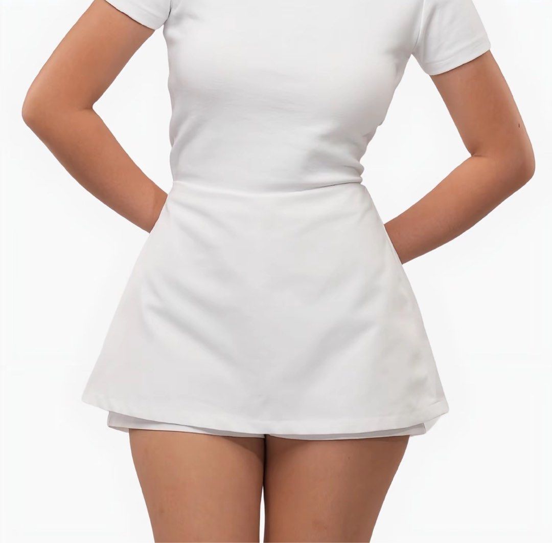 bsco choco brown cielo skort (Category: Skirts) located in Quezon City. Submitted by jagermasterrr (Listing ID 1444362913, Image 1). Description: never worn.