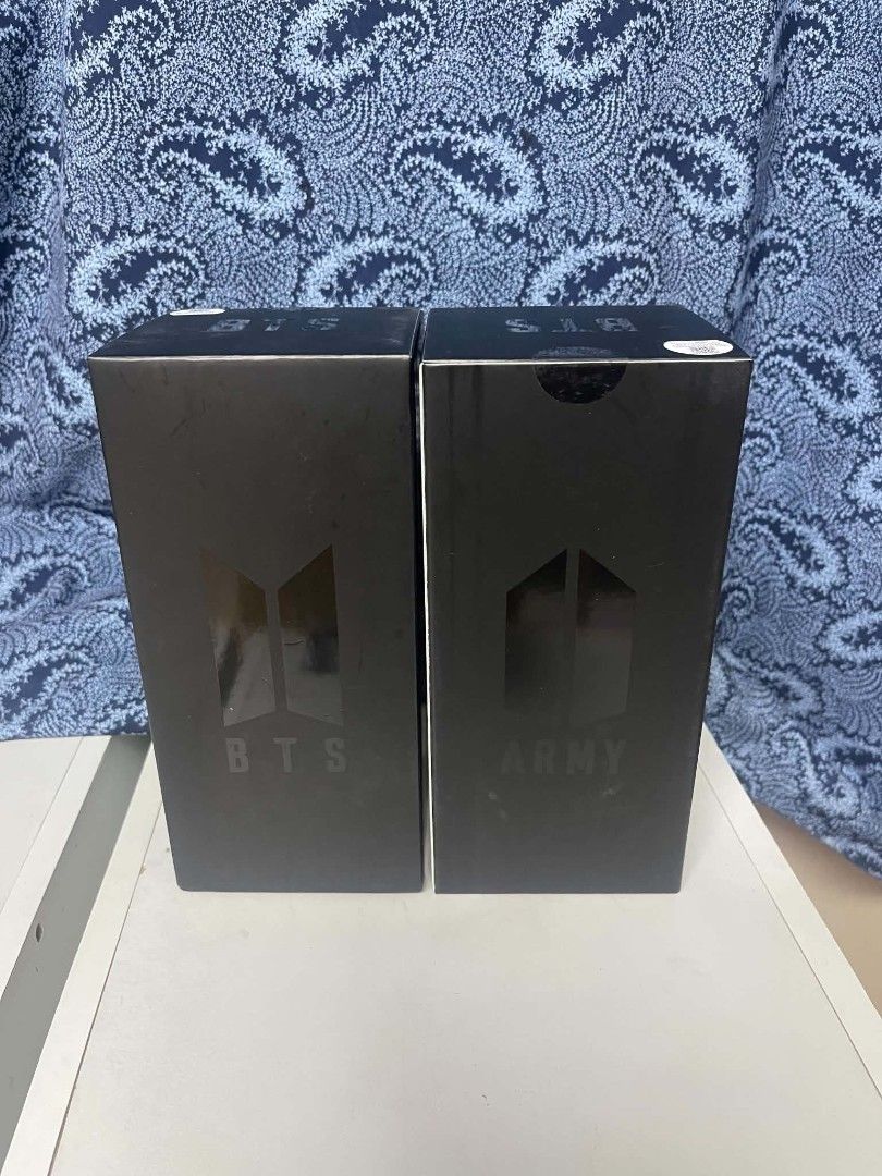 Bts armybomb (Category: Looking For) located in Quezon City. Submitted by yGGGG (Listing ID 1444452522, Image 1). Description: - Brand new BTS Army Bomb lightstick - Official merchandise - Sealed and in original packaging - Perfect for concerts and fan events - Meetup available in Mandaluyong City - Shipping options available.