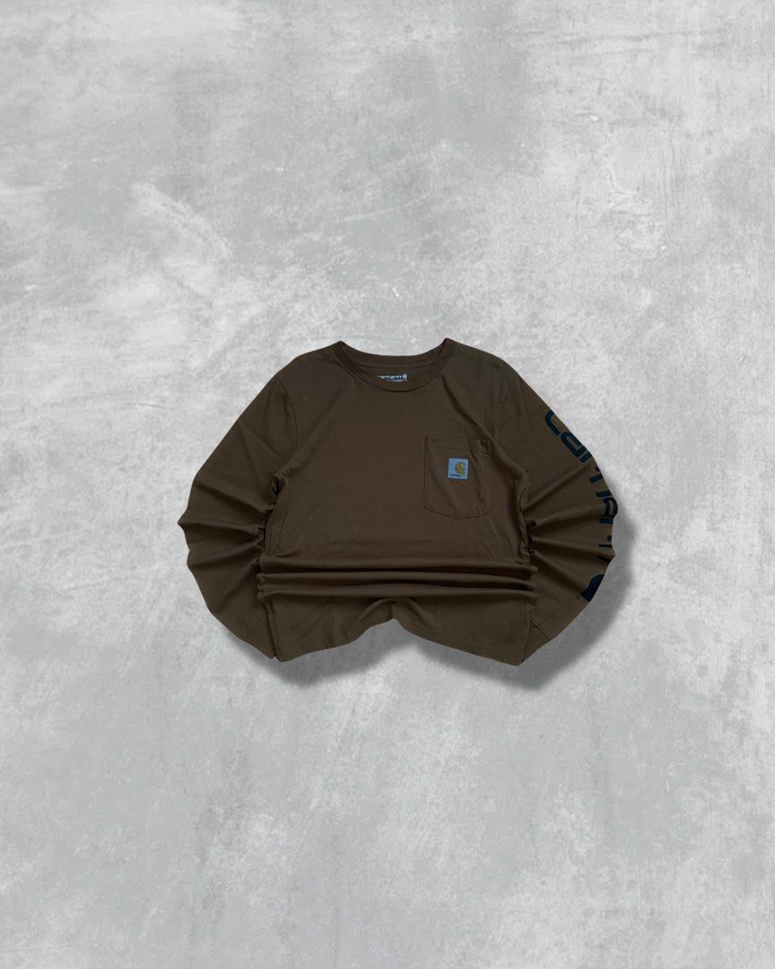 CARHART POCKET LONG SLEEVE (Category: Coats, Jackets and Outerwear) located in Batangas. Submitted by engr_thrift (Listing ID 1444389001, Image 1). Description: CARHART LONG SLEEVE 📌DIMES: 25x17.5 📌ISSUE: NONE 📌CR: 9.5/10.