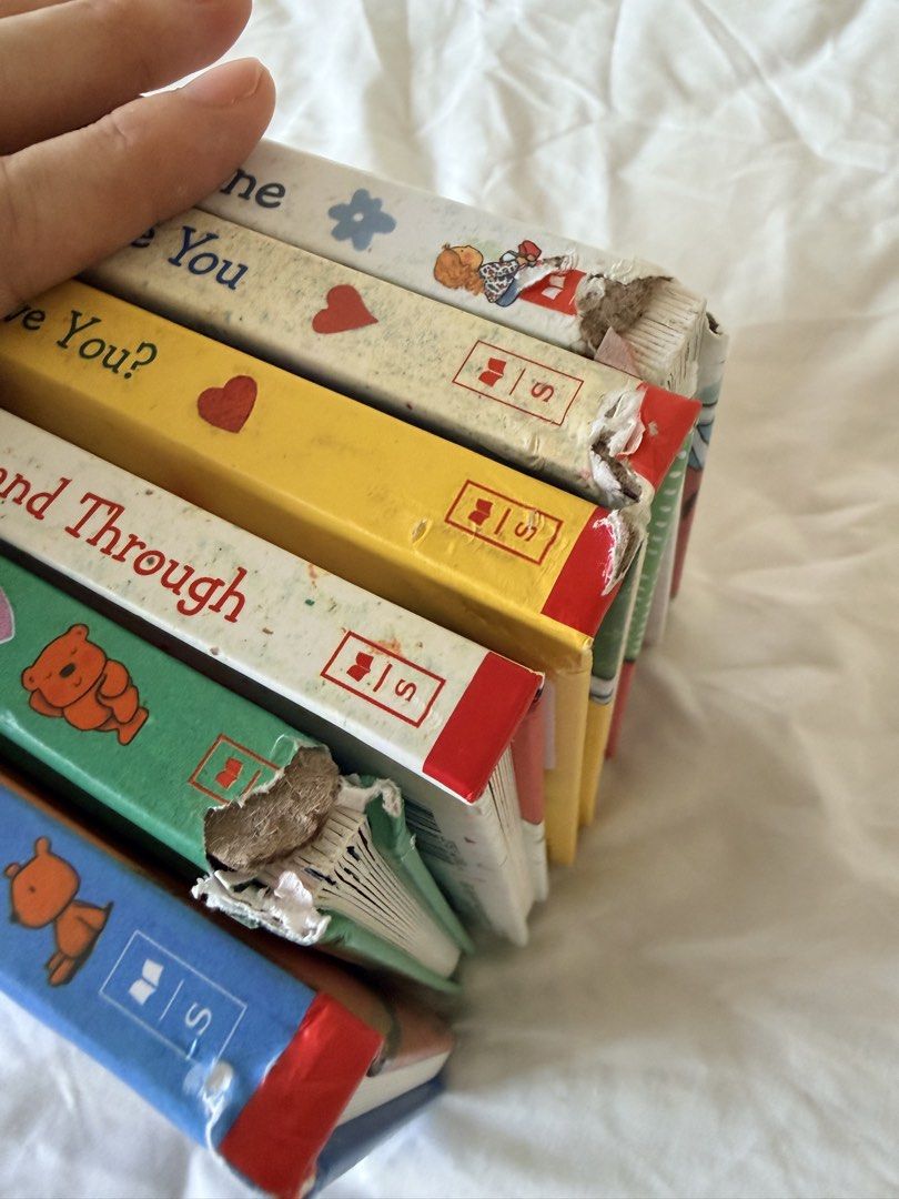 Caroline Church Books Set (Category: Storybooks) located in Bulacan. Submitted by roxanneio (Listing ID 1444388471, Image 2). Description: Pls see photos for flaws on the sides. Bought this brand new pero iniwan ni delivery rider tinapon sa gate, kinagat ng aso parcel. 😓 No flaws sa loob. Sa sides lang..