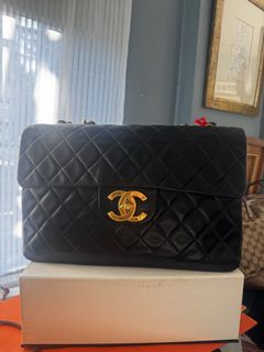 (Category: ) located in . Submitted by artsandbestofbags (Listing ID 1444384639, Image 1). Description: .
