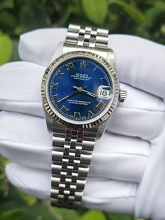 (Category: ) located in . Submitted by 2am.watches (Listing ID 1444335819, Image 1). Description: .
