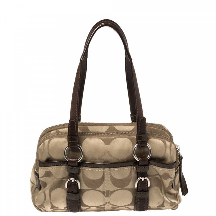 Coach Bonnie Satchel (Category: Luxury Bags & Wallets) located in Dagupan City. Submitted by nicacloset.ph (Listing ID 1444438173, Image 1). Description: pre order photo for reference only if interested pls dm me on sms i’ve reached my quota. or ig.