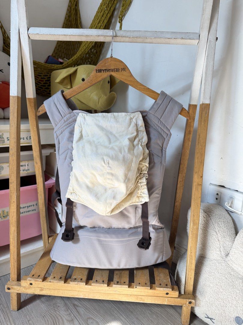 Combi Join Carrier (Category: Carriers & Slings) located in Santa Maria. Submitted by babyshowearph_official (Listing ID 1444323734, Image 2). Description: .