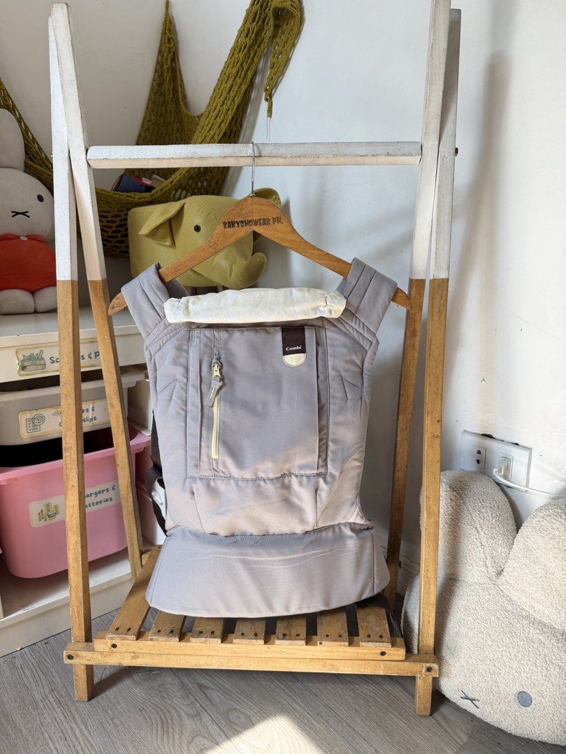 Combi Join Carrier (Category: Carriers & Slings) located in Santa Maria. Submitted by babyshowearph_official (Listing ID 1444323734, Image 3). Description: .